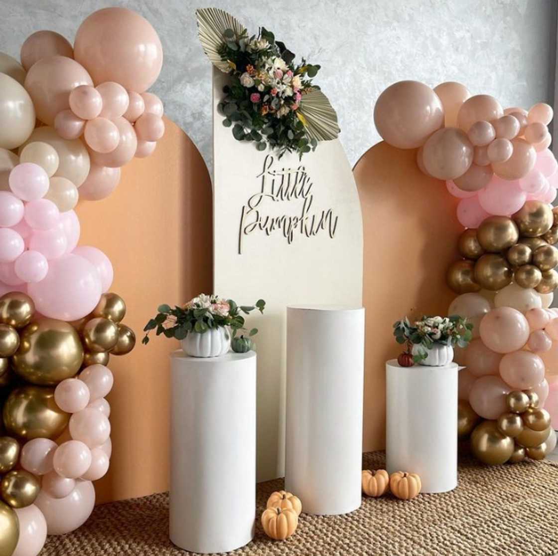 Baby shower themes