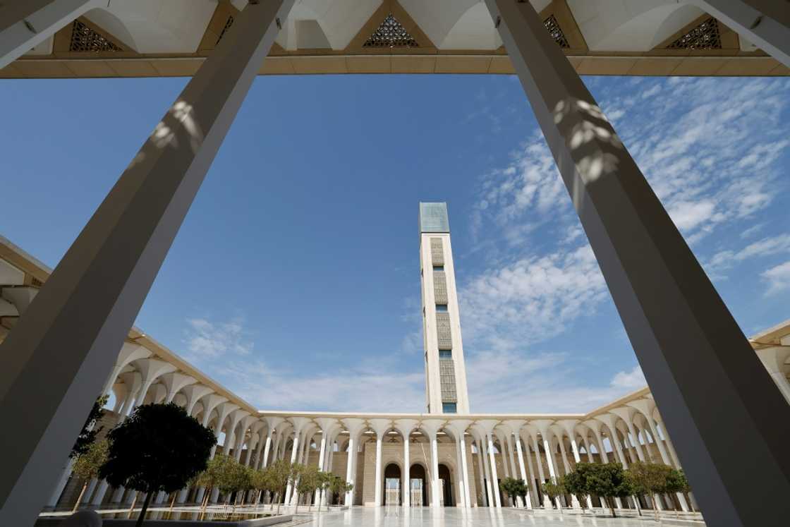 Macron is to visit the Grand Mosque of Algiers Macron is to visit the Grand Mosque of Algiers