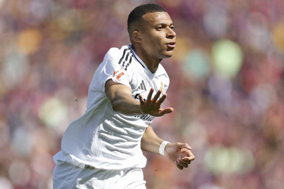 Kylian Mbappe, Real Madrid, Barcelona, El Clasico