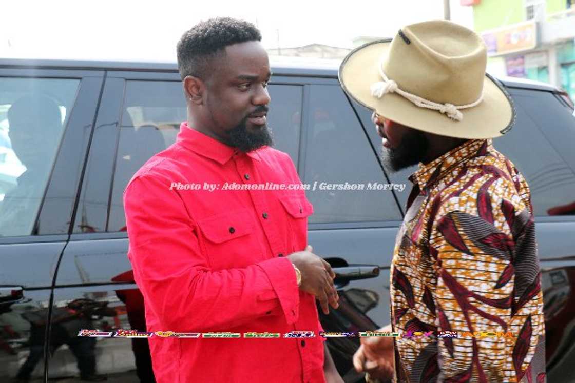 Sarkodie and M.anifest meet face-to-face (Photos) Sarkodie and M.anifest meet face-to-face (Photos)
