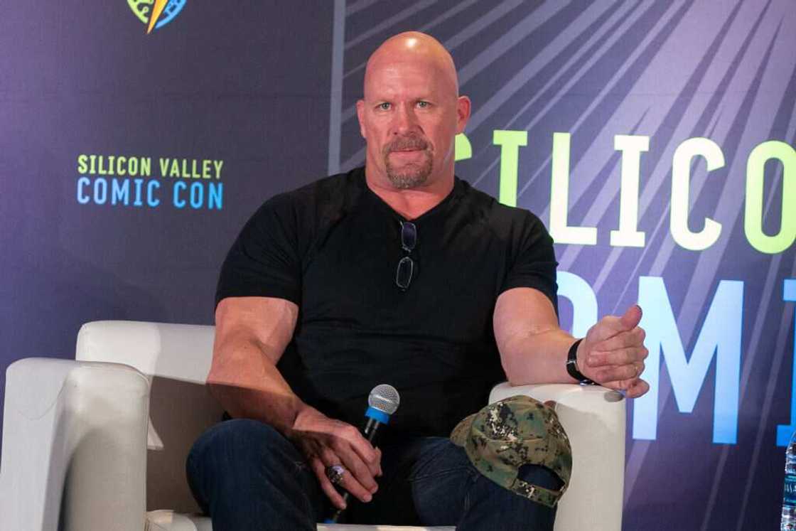 Stone cold Steve Austin's spouse