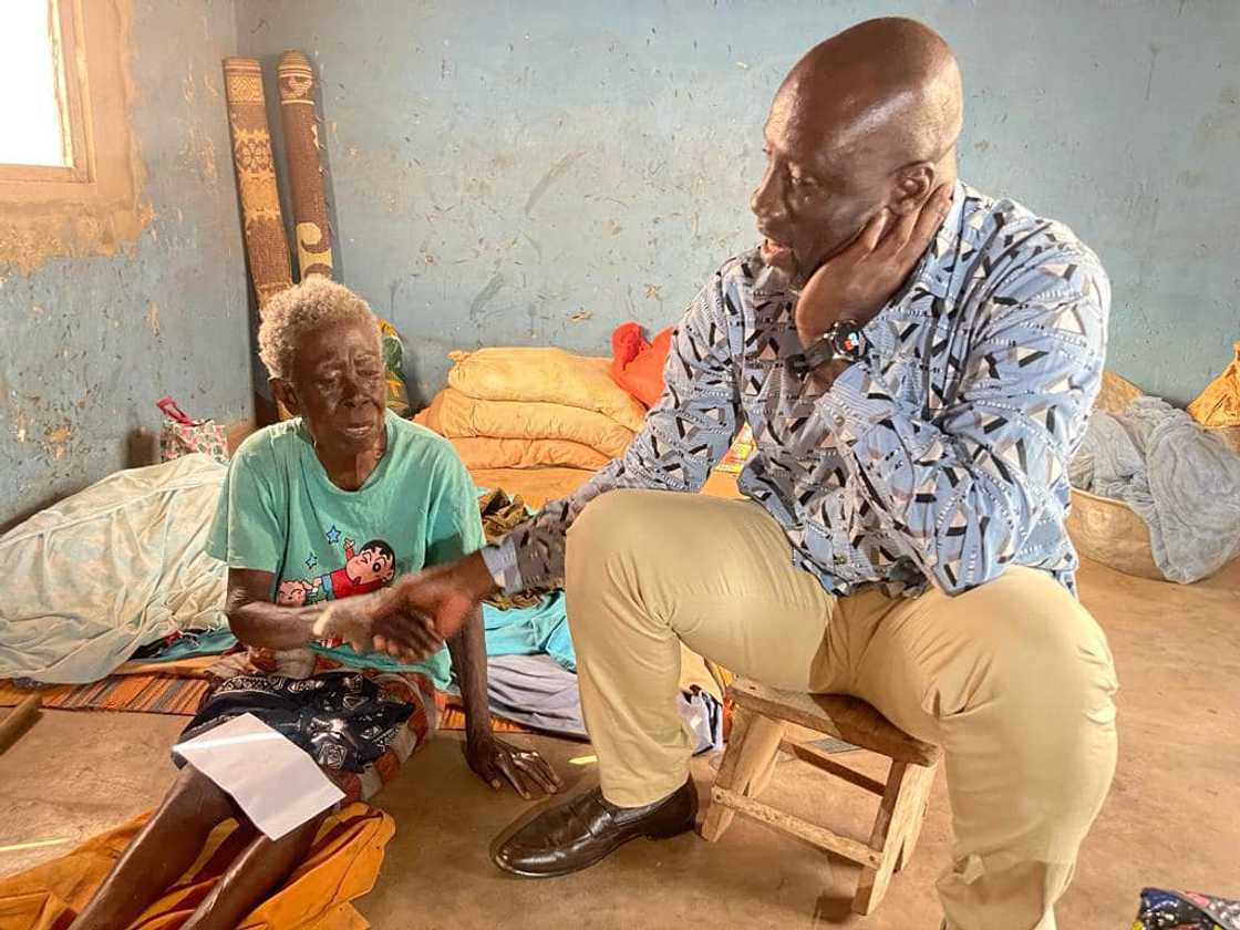 104-year-old widow who sleeps on a mat gets help. 104-year-old widow who sleeps on a mat gets help.