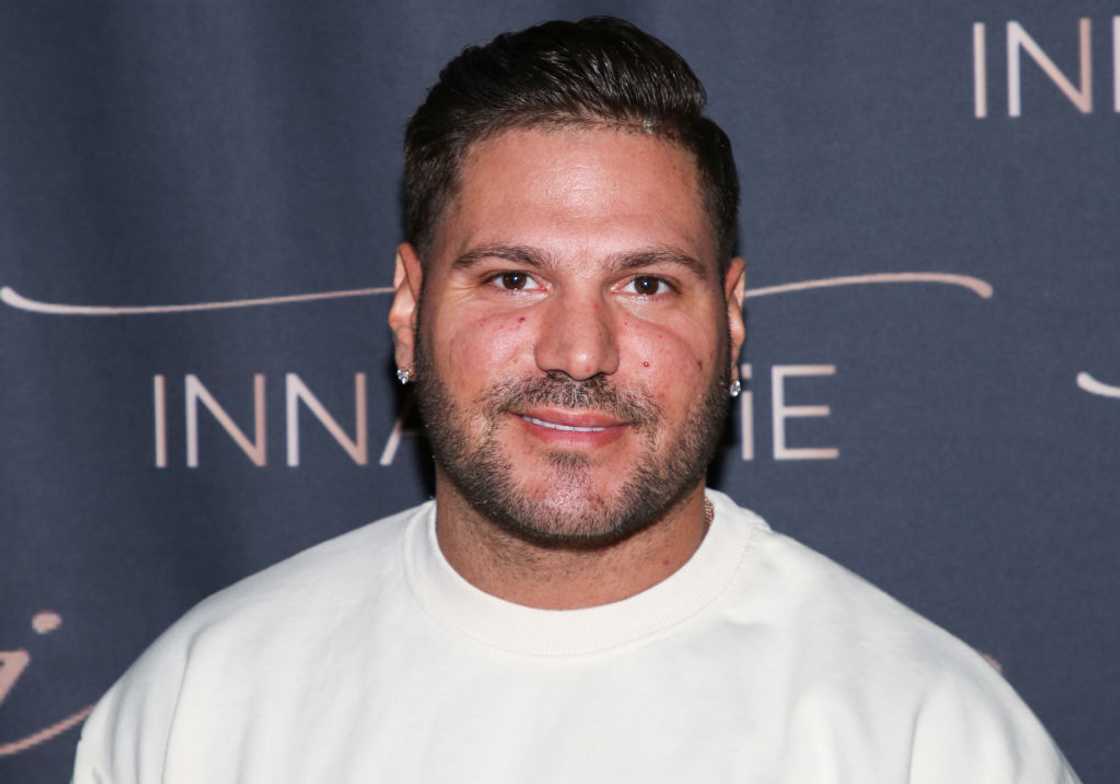 Ronnie Ortiz-Magro n a white sweat shirt