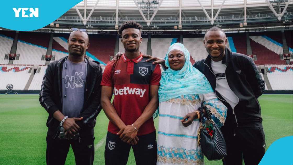 Mohammed Kudus and his family in London. Mohammed Kudus and his family in London.