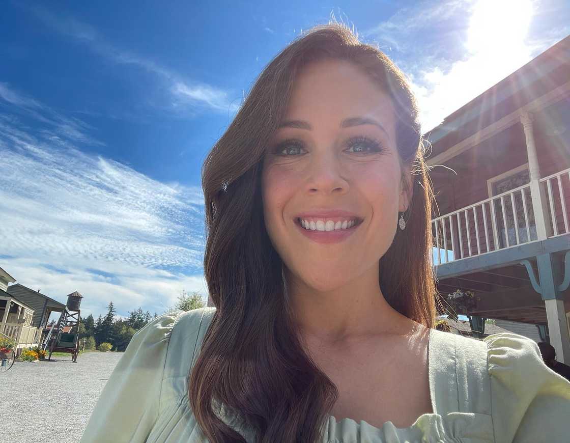 When Calls the Heart cast When Calls the Heart cast