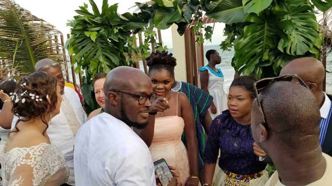 Anny Osabutey marries his white girlfriend (Photos) Anny Osabutey marries his white girlfriend (Photos)