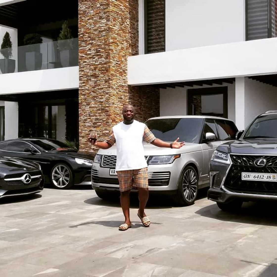 Kofi Amoa-Abban, Ghana, Shatta Wale, Mahama, Kumasi, Stonebwoy Kofi Amoa-Abban, Ghana, Shatta Wale, Mahama, Kumasi, Stonebwoy