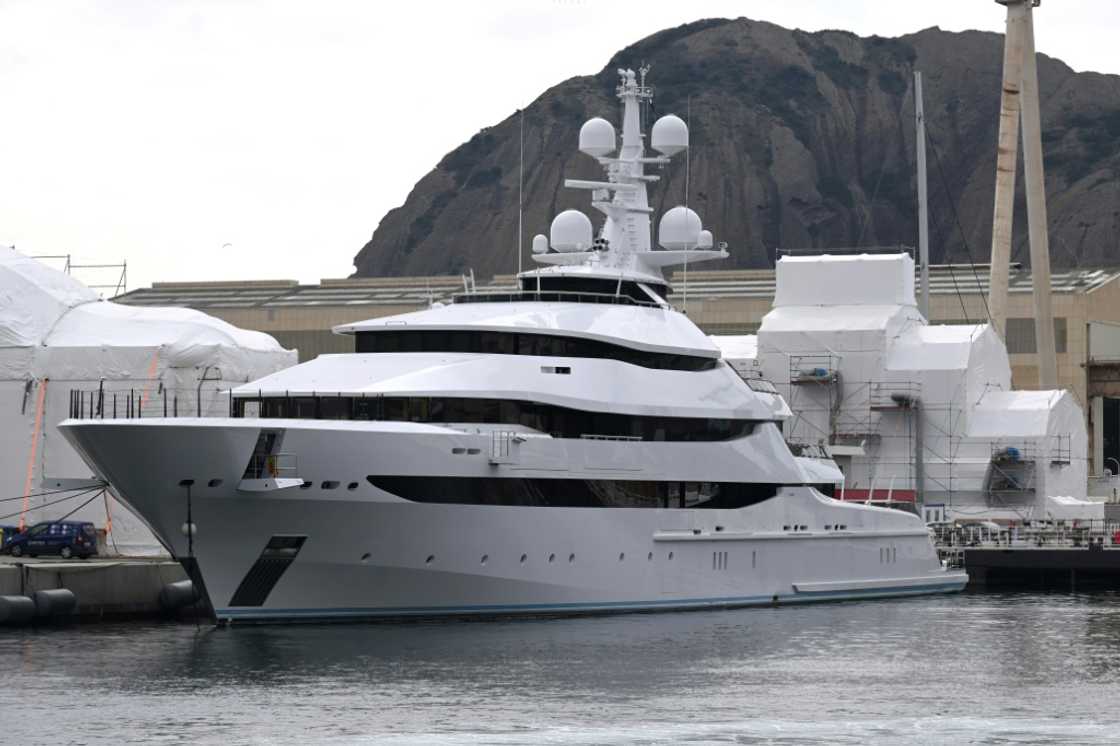 The French government seized the Amore Vero, a superyacht owned by a company linked to Igor Sechin, chief of Russian energy giant Rosneft The French government seized the Amore Vero, a superyacht owned by a company linked to Igor Sechin, chief of Russian energy giant Rosneft