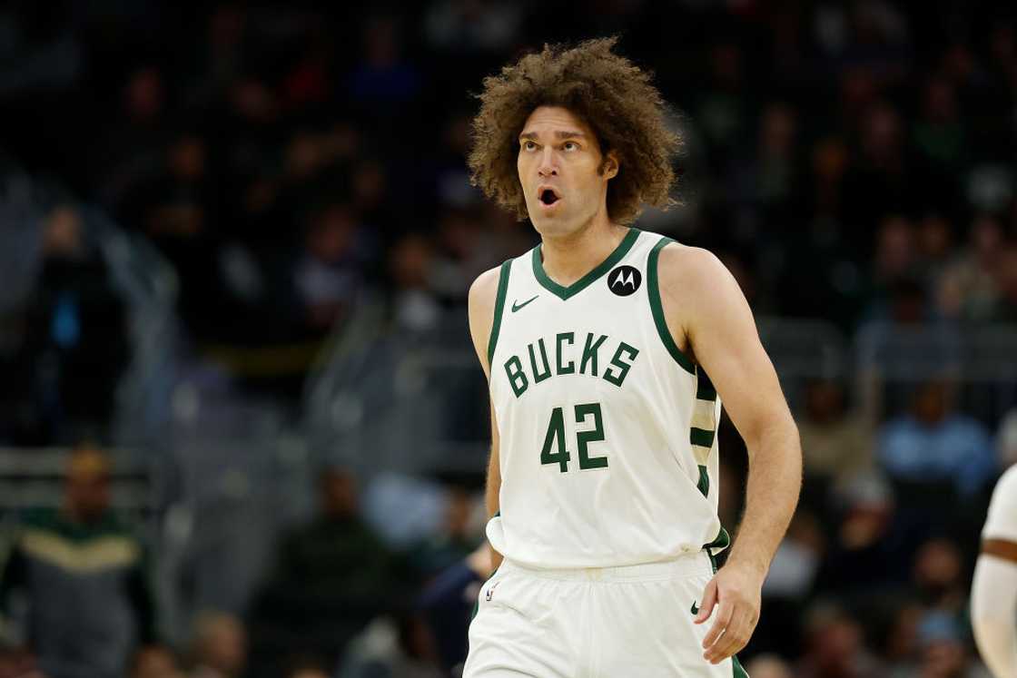 Who is the oldest player in the NBA? Who is the oldest player in the NBA?