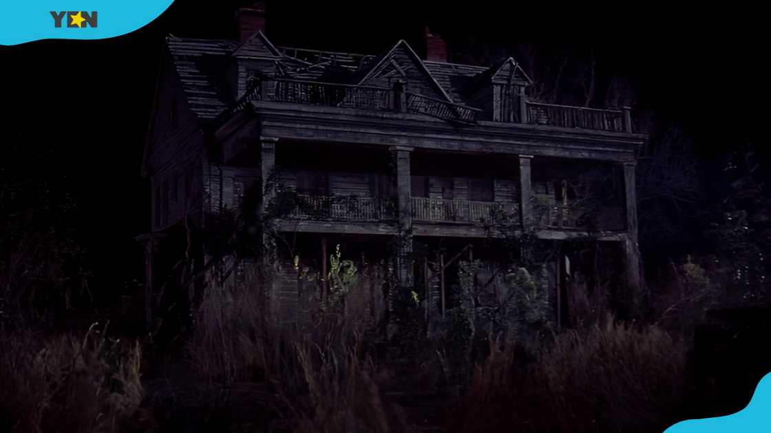 A front view of The Notebook house in a dilapidated state before Noah restores it. A front view of The Notebook house in a dilapidated state before Noah restores it.