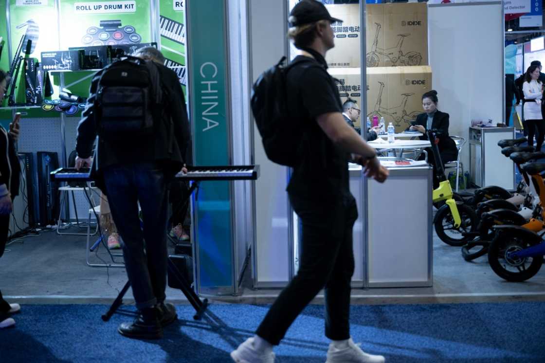 Hundreds of Chinese companies are at the annual Consumer Electronics Show this year as entrepreneurs from that country put aside global politics to focus on business Hundreds of Chinese companies are at the annual Consumer Electronics Show this year as entrepreneurs from that country put aside global politics to focus on business