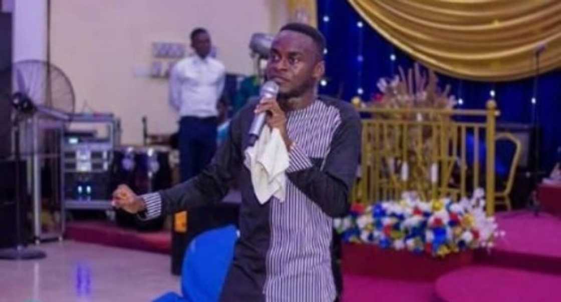 Gospel singer Owoahene Acheampong reported dead Gospel singer Owoahene Acheampong reported dead