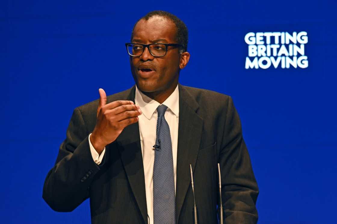 Finance mnister Kwasi Kwarteng's decision to scrap a controversial plan to cut the top rate of income tax helped lift sterling Finance mnister Kwasi Kwarteng's decision to scrap a controversial plan to cut the top rate of income tax helped lift sterling