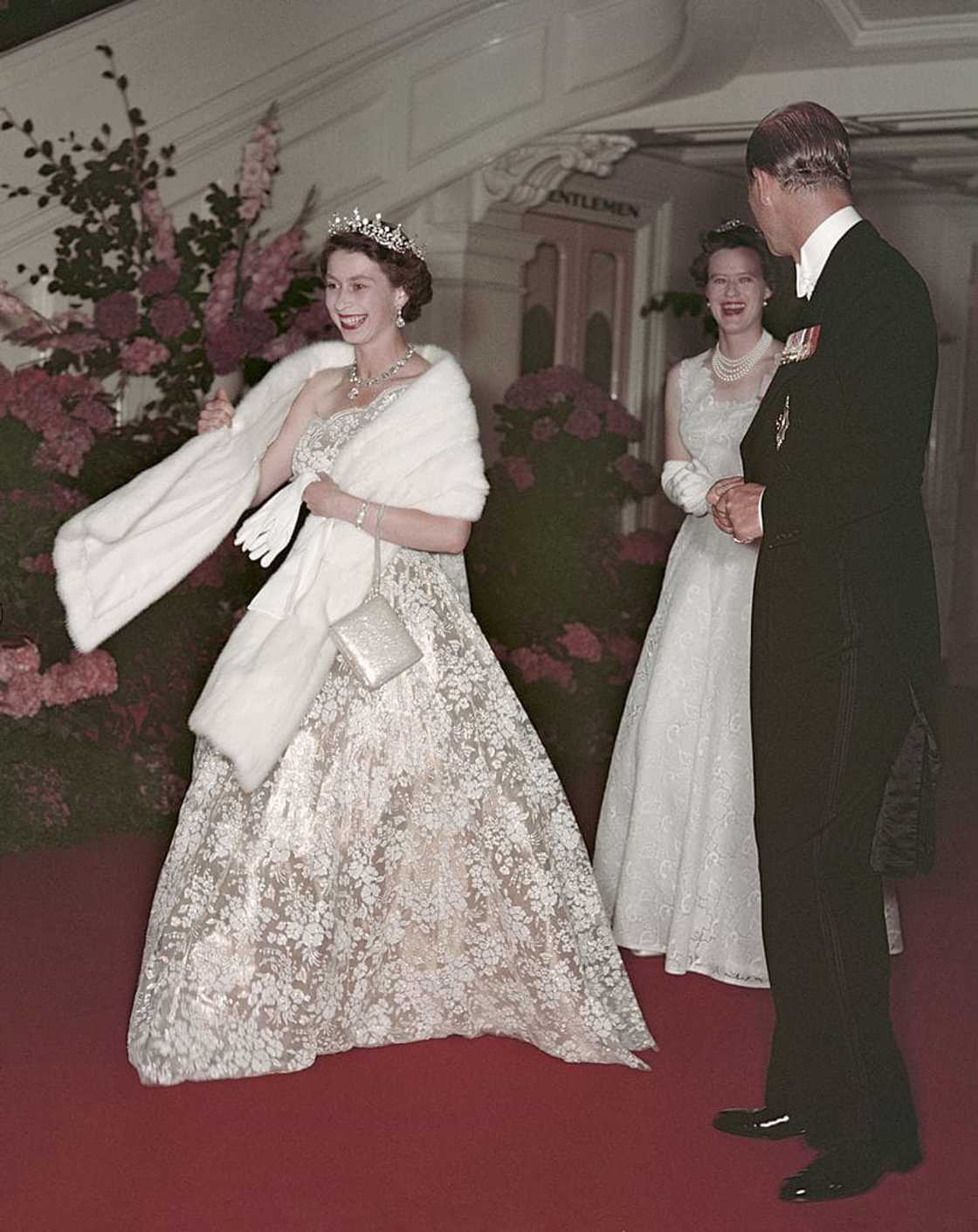 Photos of Queen Elizabeth.