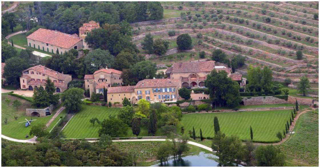 Brad Pitt's mansion in France Brad Pitt's mansion in France