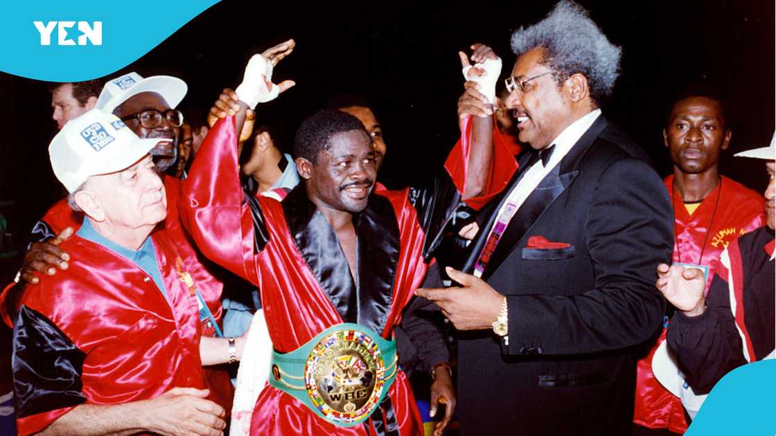 Azumah Nelson, WBC super featherweight, Ibrahim Mahama, Don King, Battle of the Beasts. Azumah Nelson, WBC super featherweight, Ibrahim Mahama, Don King, Battle of the Beasts.