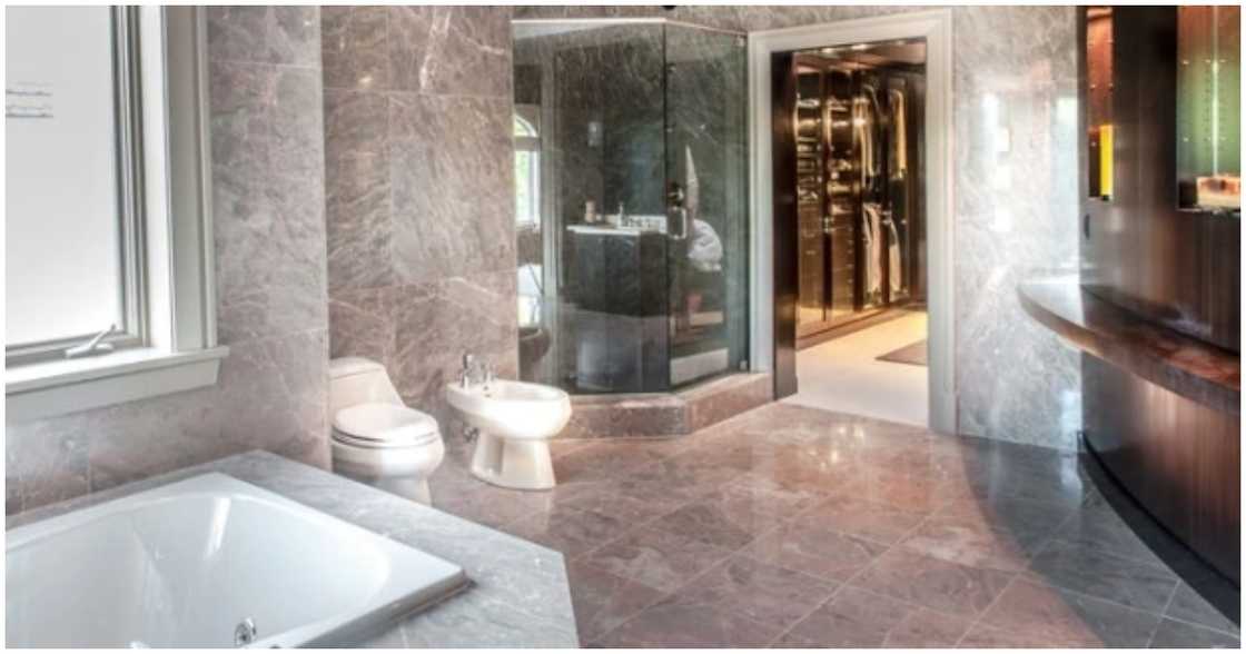 The bathroom of the mansion The bathroom of the mansion