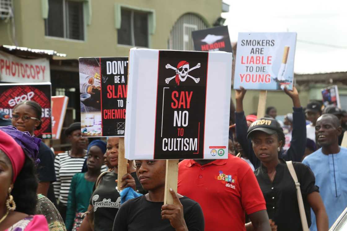 how to protest a government contract award how to protest a government contract award