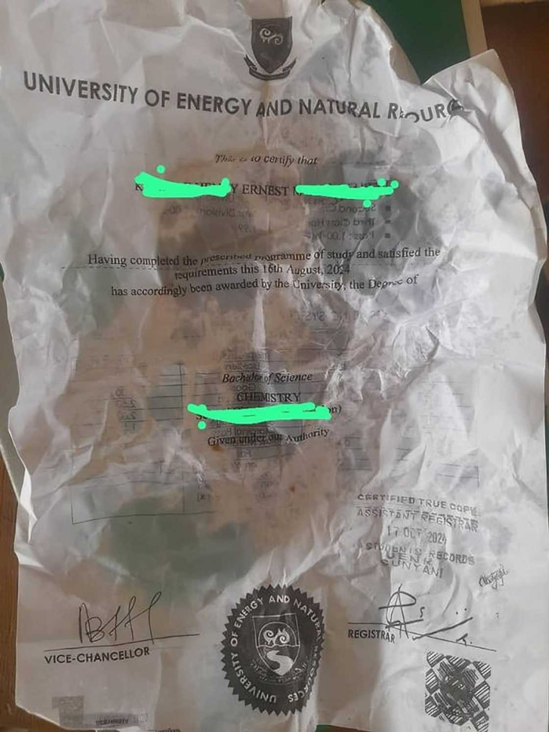 Graduate, Ghana, Jobs, Kelewele, Certificate, Wrapper Graduate, Ghana, Jobs, Kelewele, Certificate, Wrapper