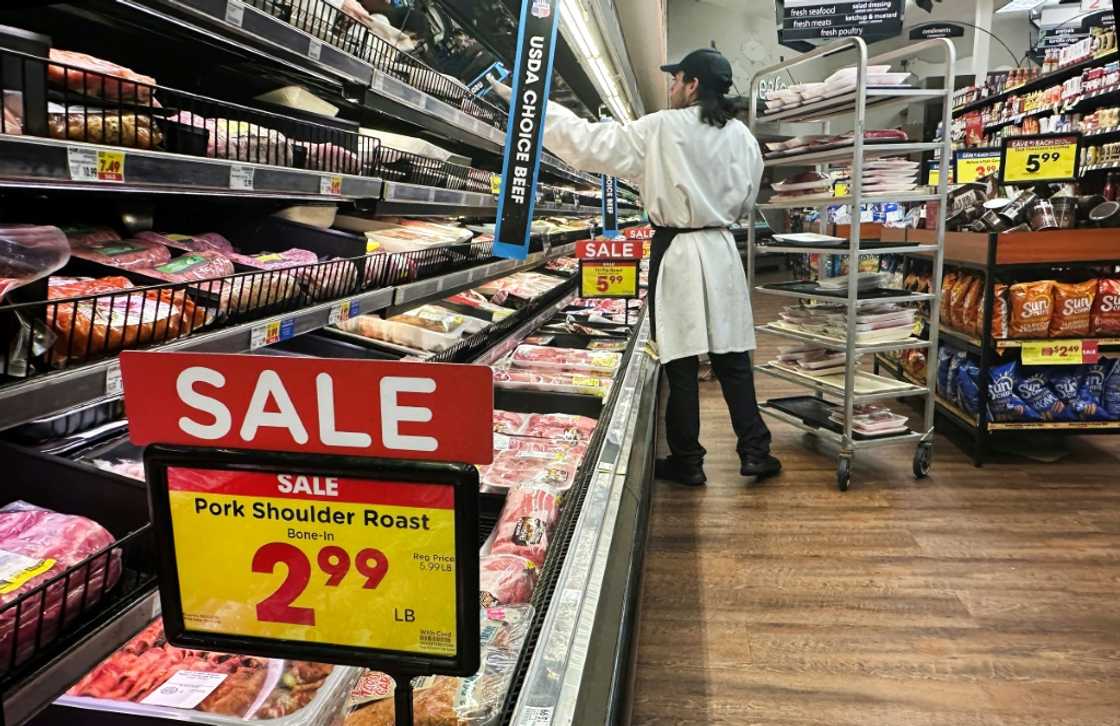 US retail sales rose less than expected in February by 0.2 percent from January, government data showed US retail sales rose less than expected in February by 0.2 percent from January, government data showed