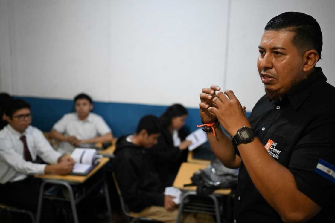 Bitcoin instructor Luis Contreras teaches about cryptocurrency and its benefits at a public high school in San Salvador on September 4, 2024