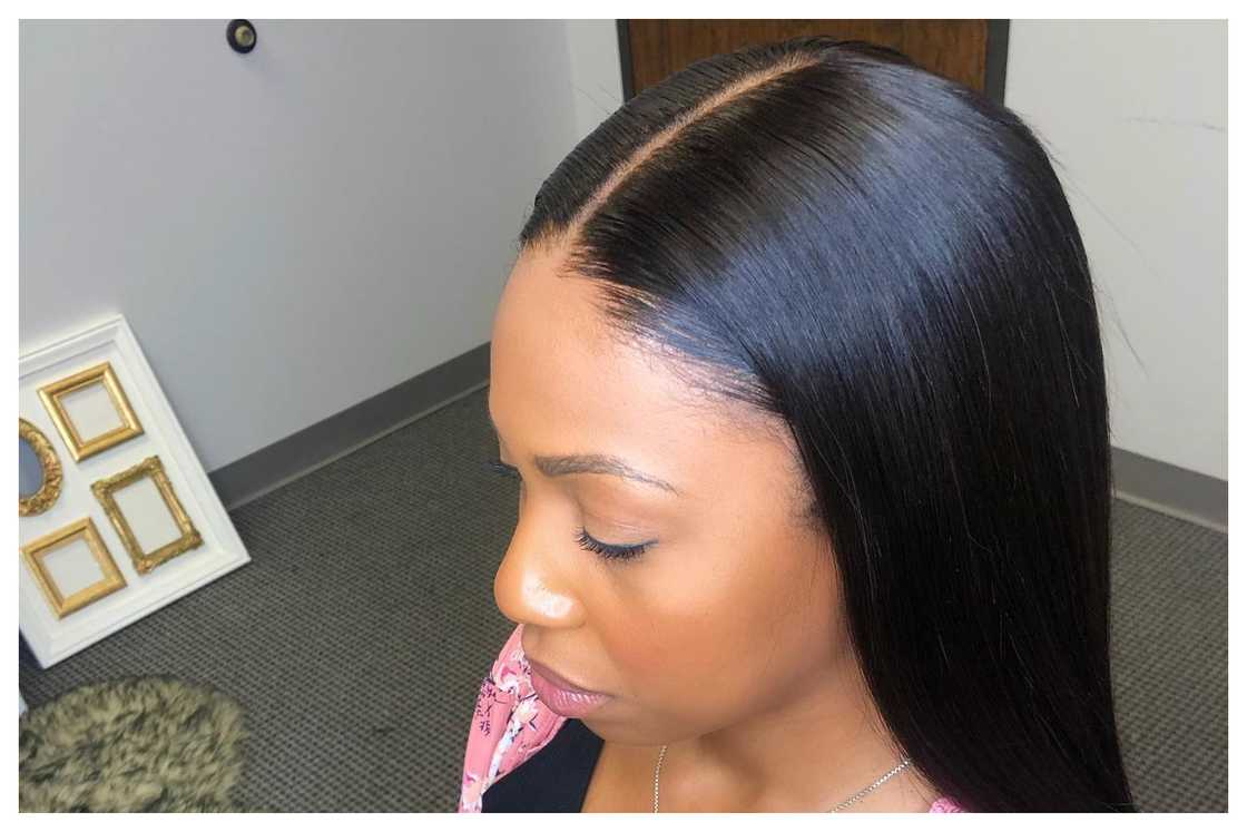 Sleek centre part Sleek centre part