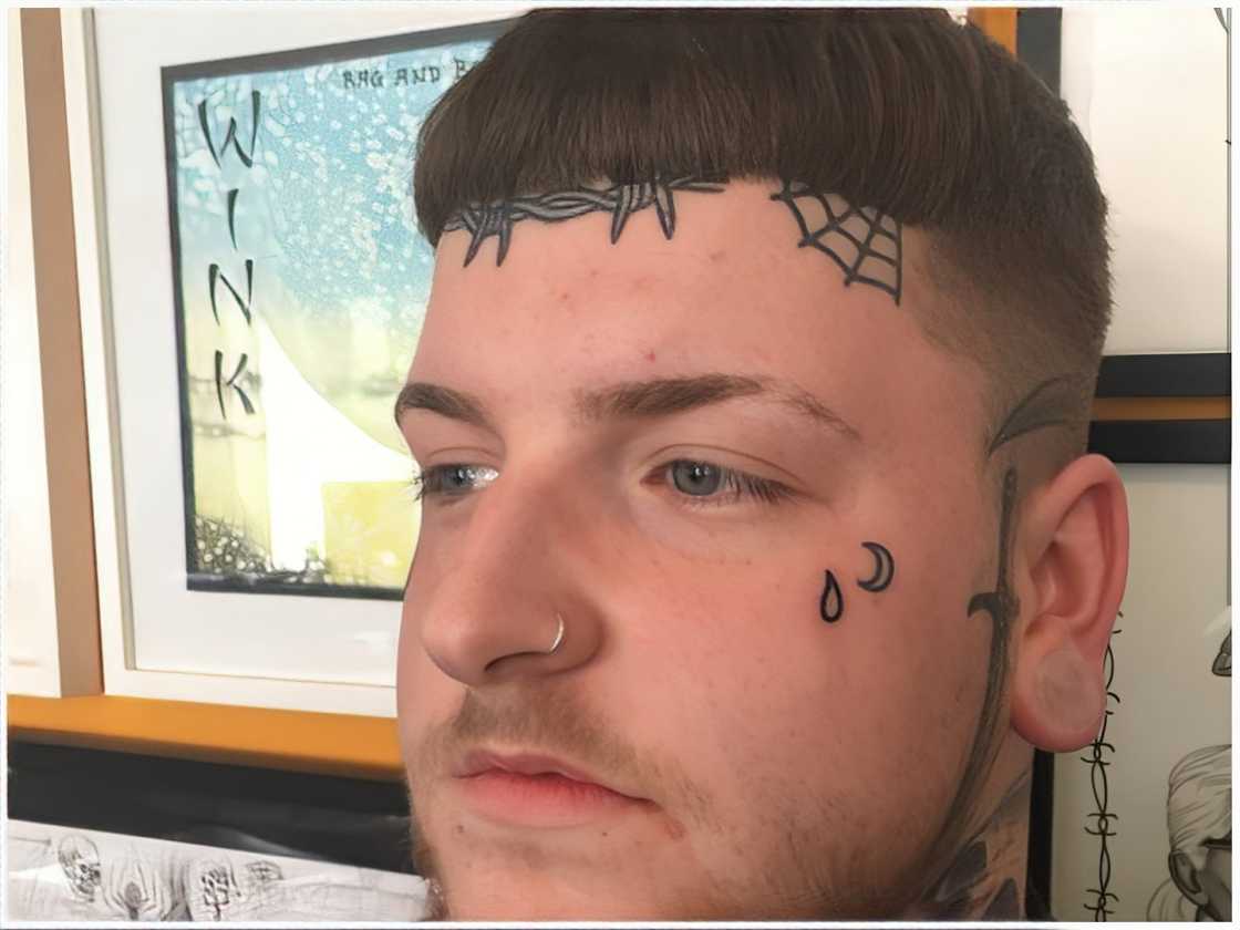 Outline teardrop tattoo. Photo: @wild.flower.tattoo.norwich Outline teardrop tattoo. Photo: @wild.flower.tattoo.norwich