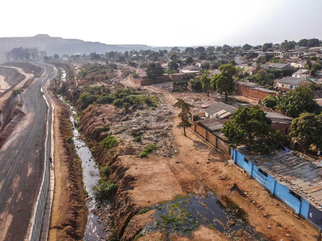 Holdouts: The Gecamines Kolwezi district and its neighbour, the COMMUS open-cast cobalt mine