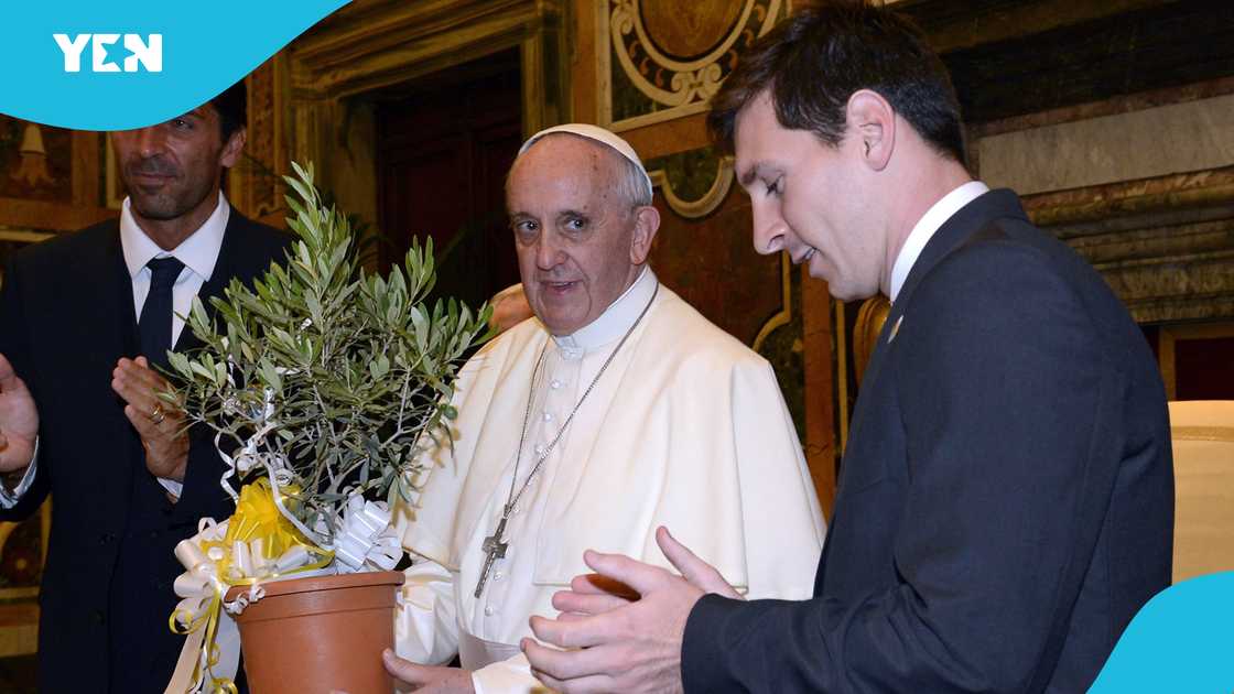 Lionel Messi, football, message, death, Pope Francis, mourning, Catholic, church.