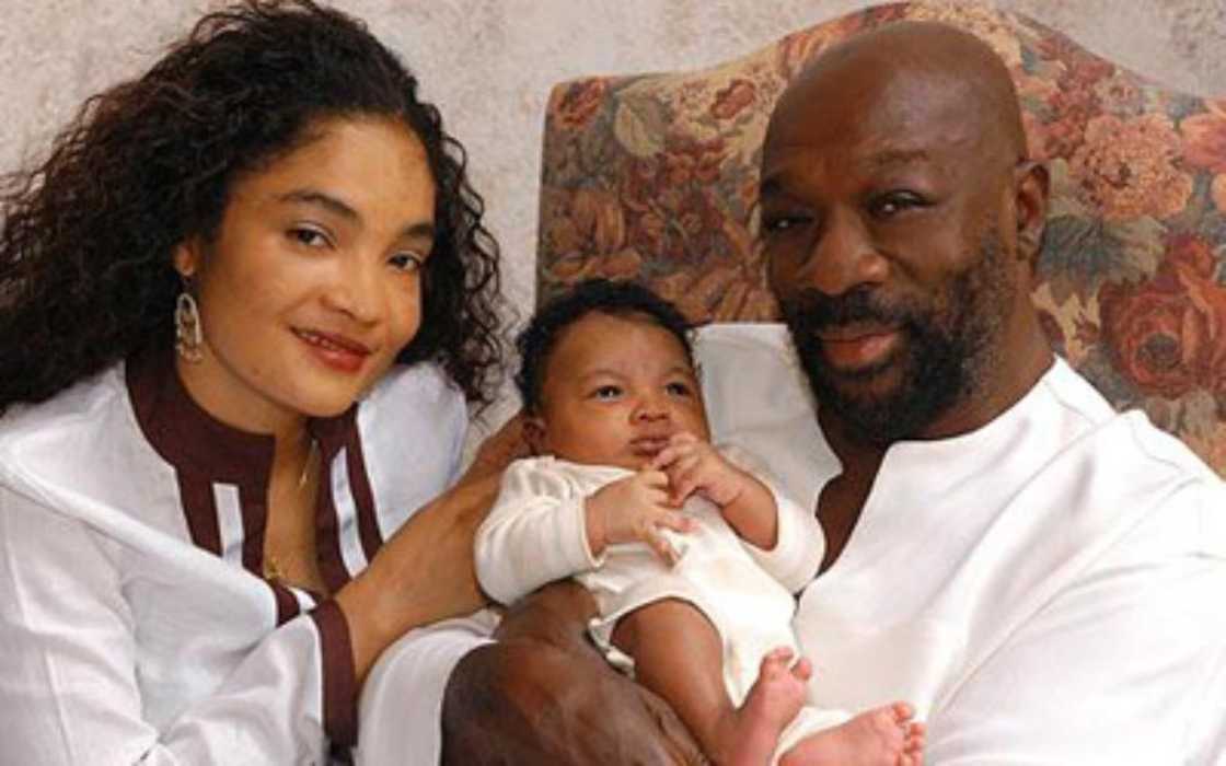 Celebrated American movie star Isaac Hayes was crowned king in Ghana in 1993