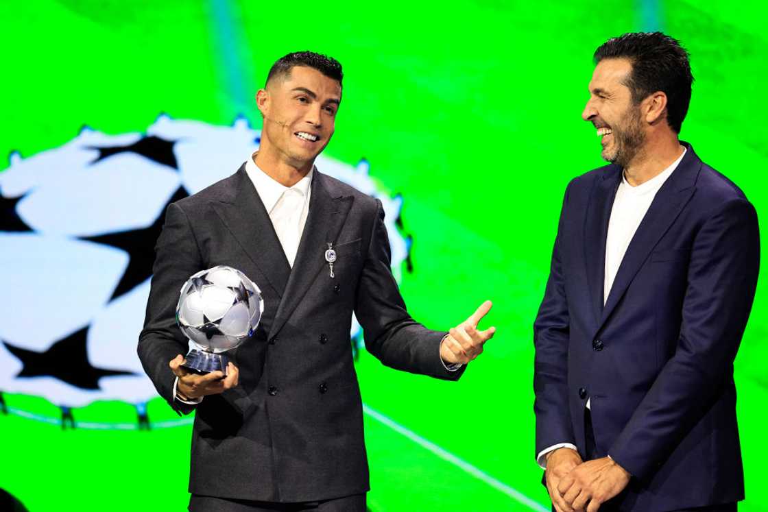 Cristiano Ronaldo, Lionel Messi, Gianluigi Buffon, que miras bobo Cristiano Ronaldo, Lionel Messi, Gianluigi Buffon, que miras bobo