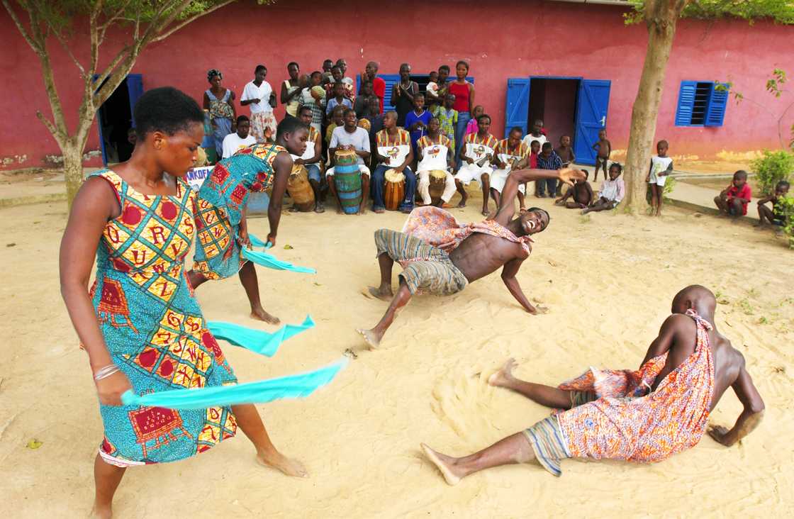 how many ethnic groups are in Ghana how many ethnic groups are in Ghana