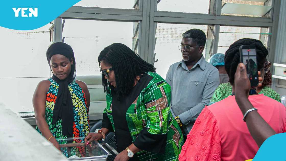 Mamprobi Polyclinic, Baby thief, Gender Minister, Agnes Naa Momo Lartey, Missing baby, Baby discharged, Latifa Salifu.