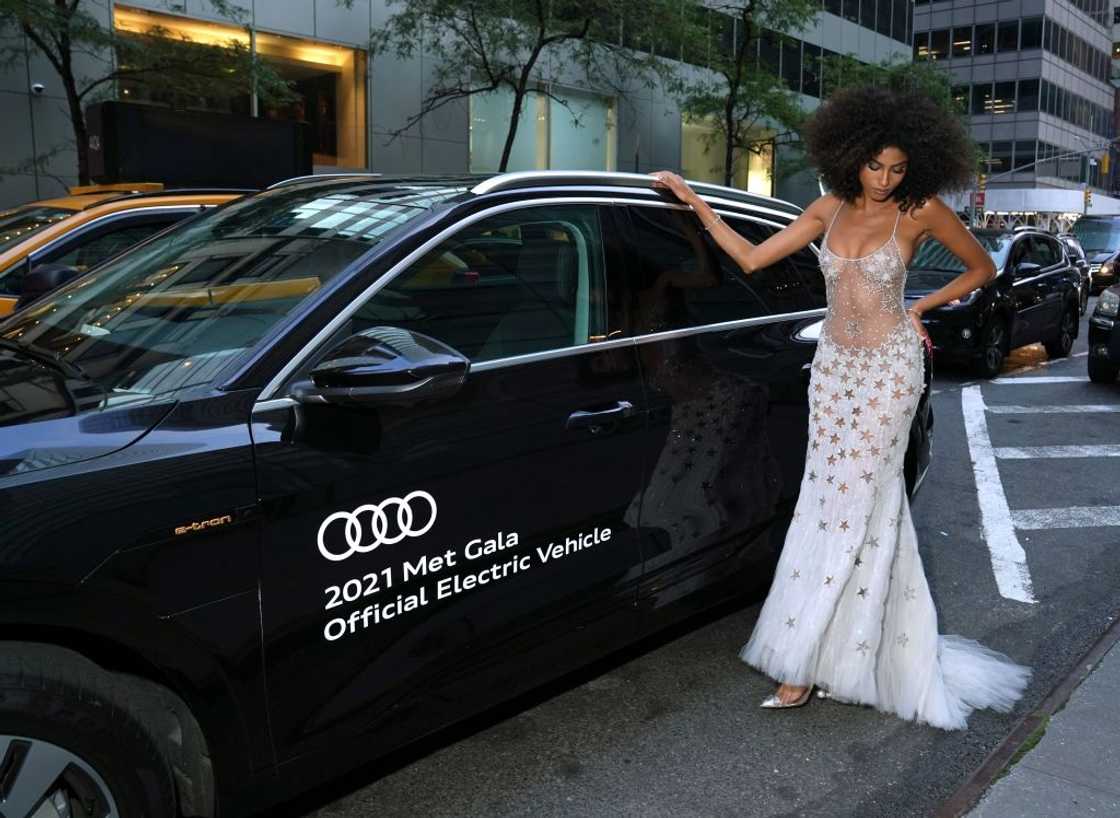 Imaan Hammam Imaan Hammam