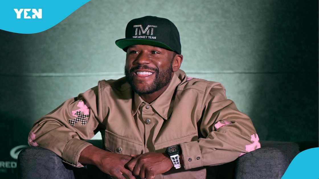 Floyd Mayweather Kicks Off Birthday Celebrations with Million-Dollar Rolls-Royces Floyd Mayweather Kicks Off Birthday Celebrations with Million-Dollar Rolls-Royces