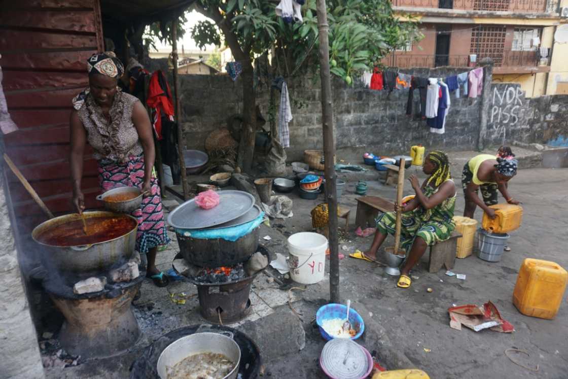 Sierra Leone's 'cookeries' are more than snack stalls -- for many people, they provide the only affordable meal of the day Sierra Leone's 'cookeries' are more than snack stalls -- for many people, they provide the only affordable meal of the day