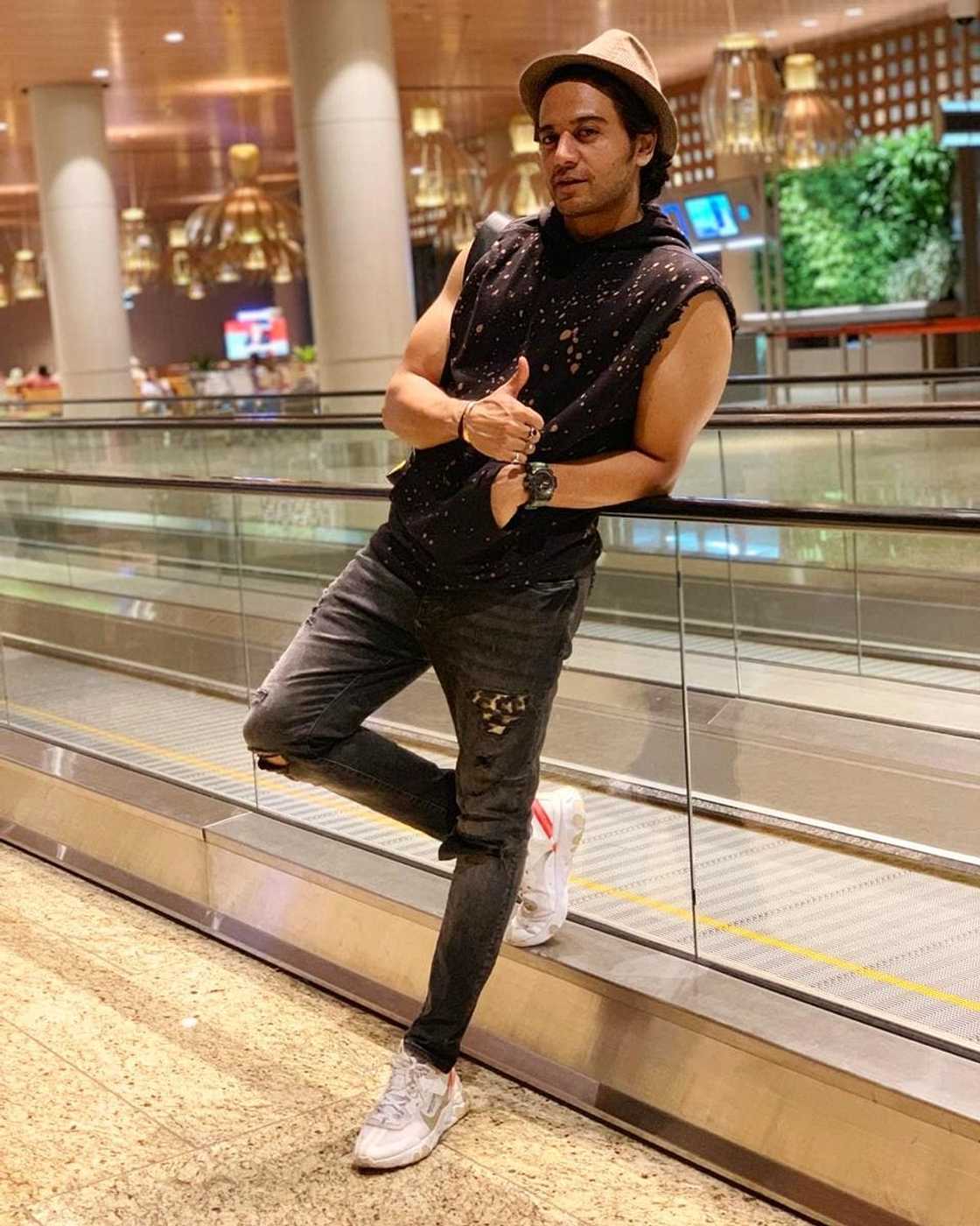 Tu Aashiqui cast Tu Aashiqui cast