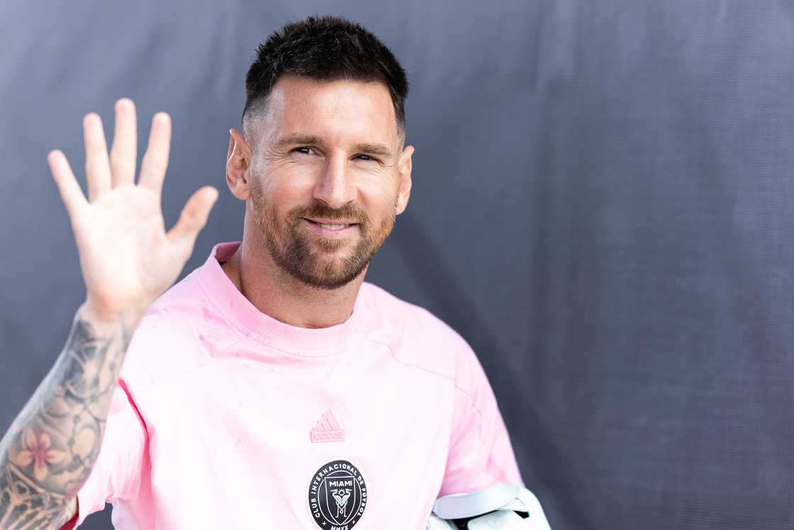 Lionel Messi of Inter Miami CF (1) walks into the stadium before the start of a MLS League game against D.C.United (0) at the Chase Stadium on May 18th, 2024 in Fort Lauderdale, Florida, USA Lionel Messi of Inter Miami CF (1) walks into the stadium before the start of a MLS League game against D.C.United (0) at the Chase Stadium on May 18th, 2024 in Fort Lauderdale, Florida, USA
