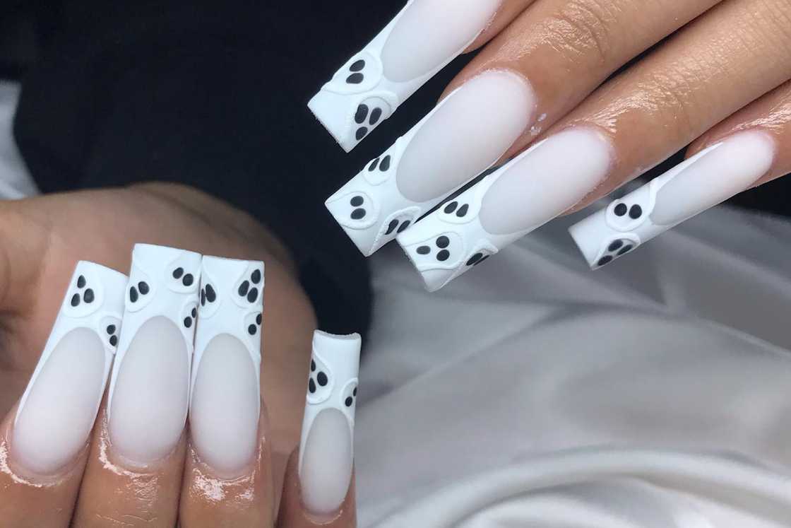 White nails with design