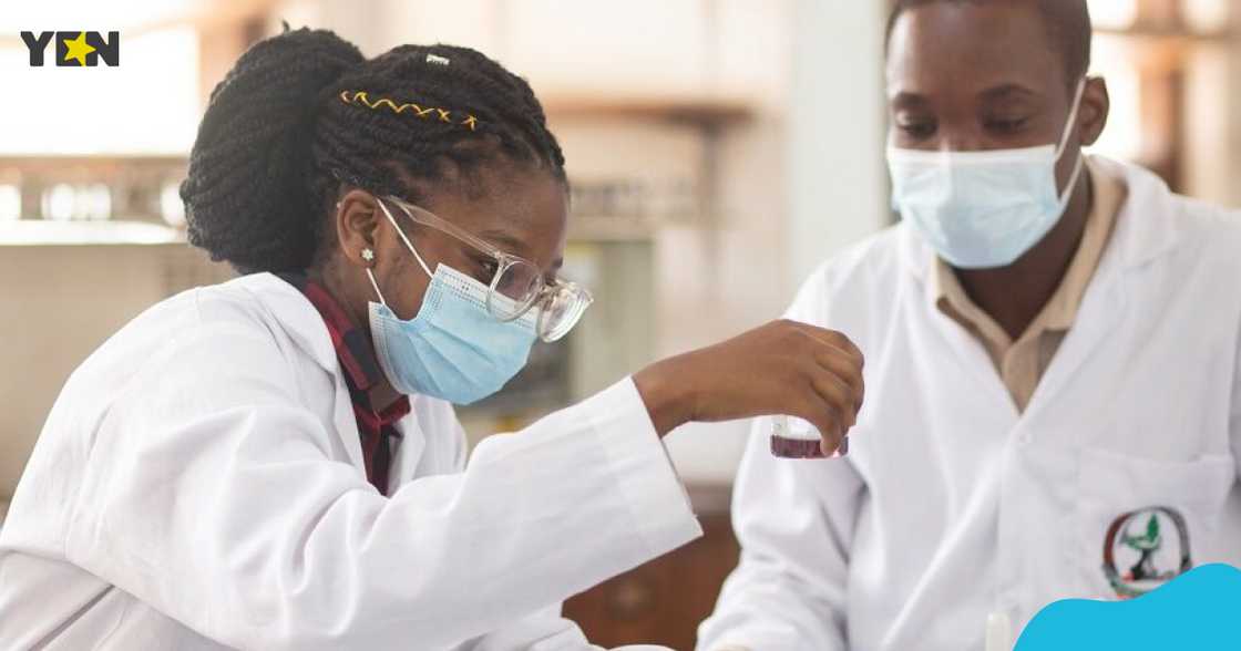 322 pharmacists have given the health ministry a 30 day ultimatum to pay a one-year accumulated allowance 322 pharmacists have given the health ministry a 30 day ultimatum to pay a one-year accumulated allowance