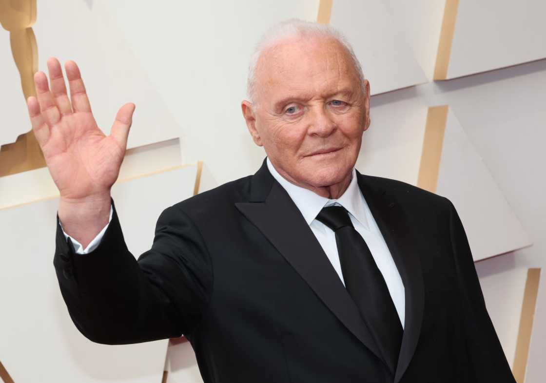 Anthony Hopkins at the 94th Annual Academy Awards at Hollywood Anthony Hopkins at the 94th Annual Academy Awards at Hollywood