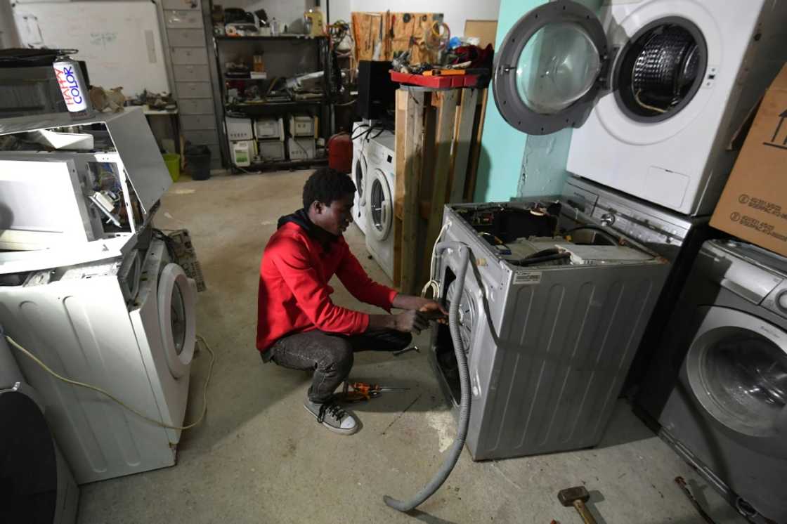 Wefix seeks to reduce Tunisian e-waste by promoting the sale of refurbished appliances Wefix seeks to reduce Tunisian e-waste by promoting the sale of refurbished appliances