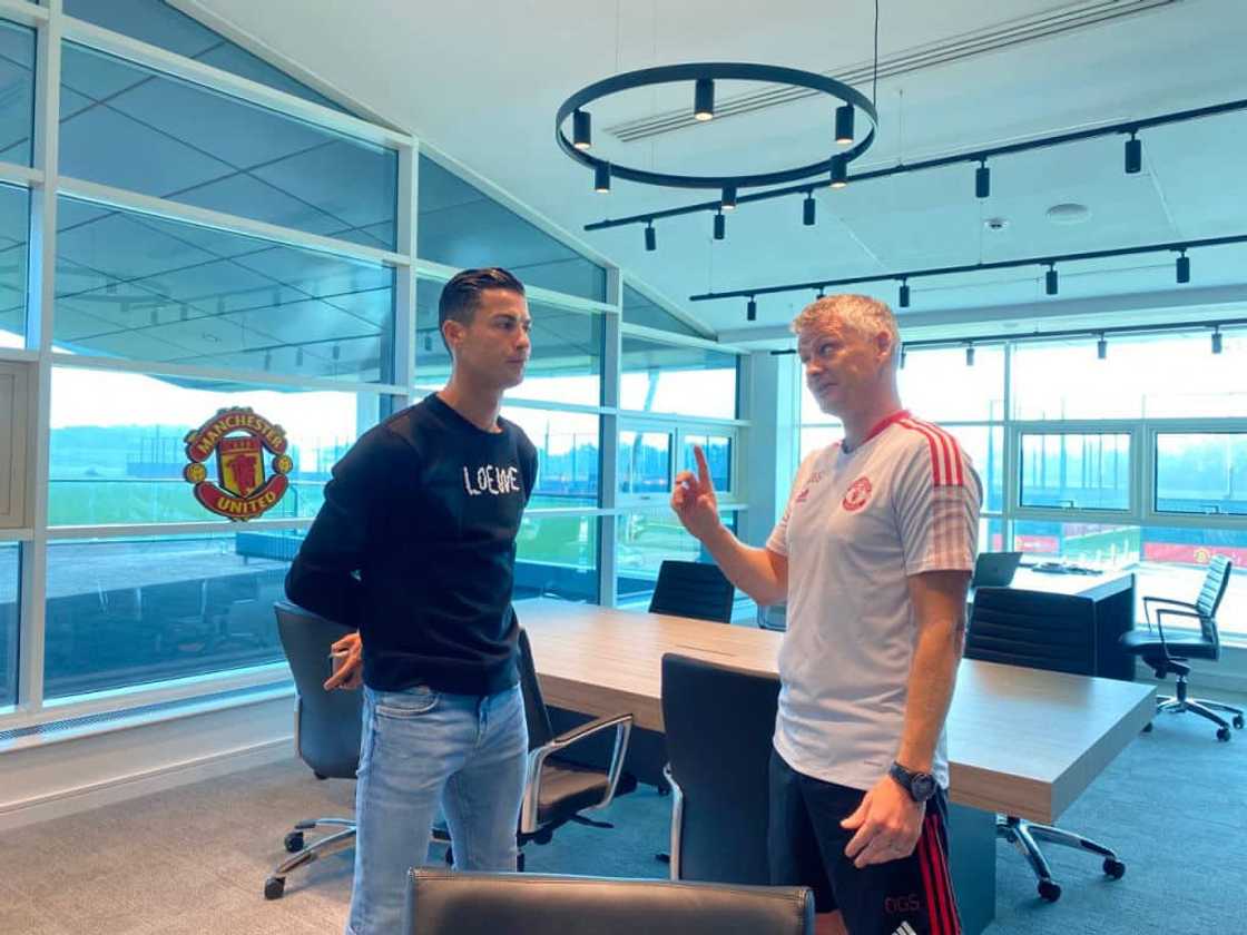 Ronaldo makes big statement after taking part in his first full Man Utd training session ahead of 2nd debut Ronaldo makes big statement after taking part in his first full Man Utd training session ahead of 2nd debut