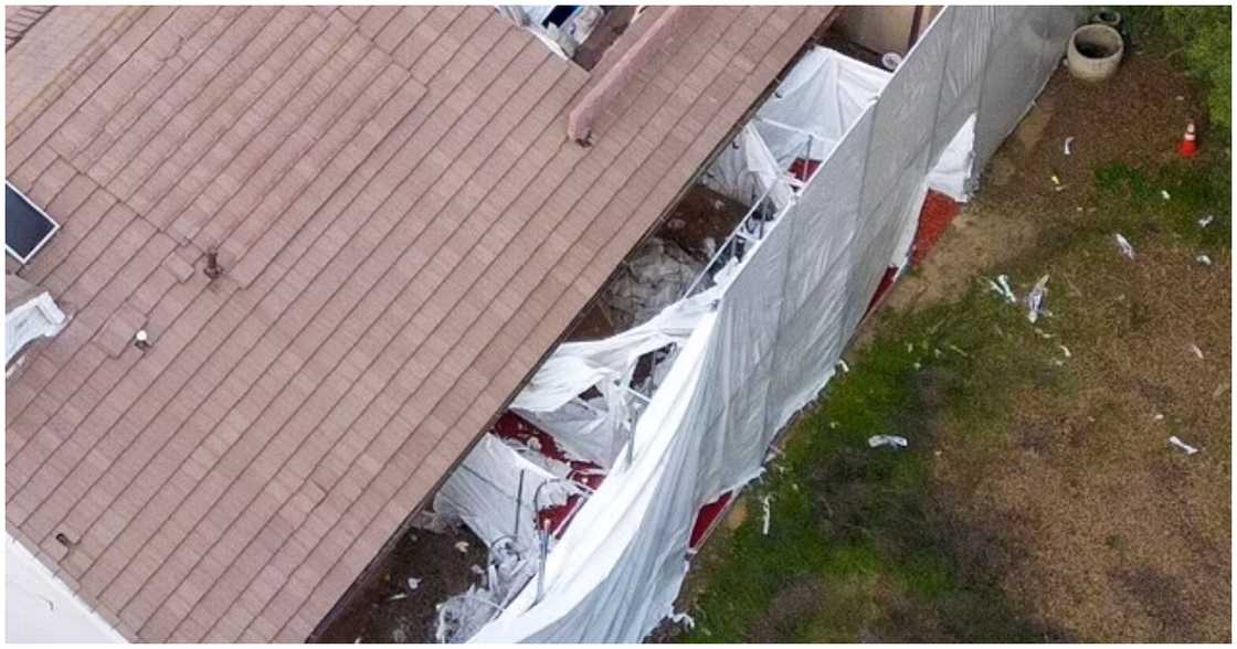 Kanye West's abandoned house Kanye West's abandoned house