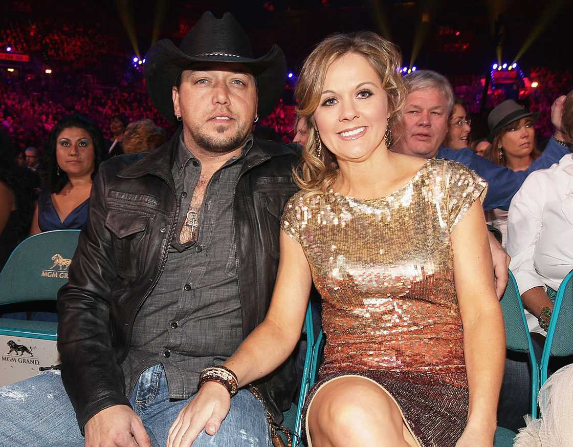Musician Jason Aldean and Jessica Aldean attends the American Country Awards 2011