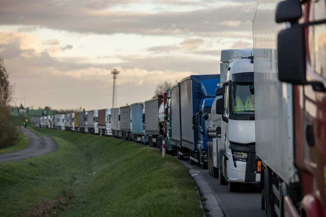 Trucks lined up at the border checkpoint in Dorohusk