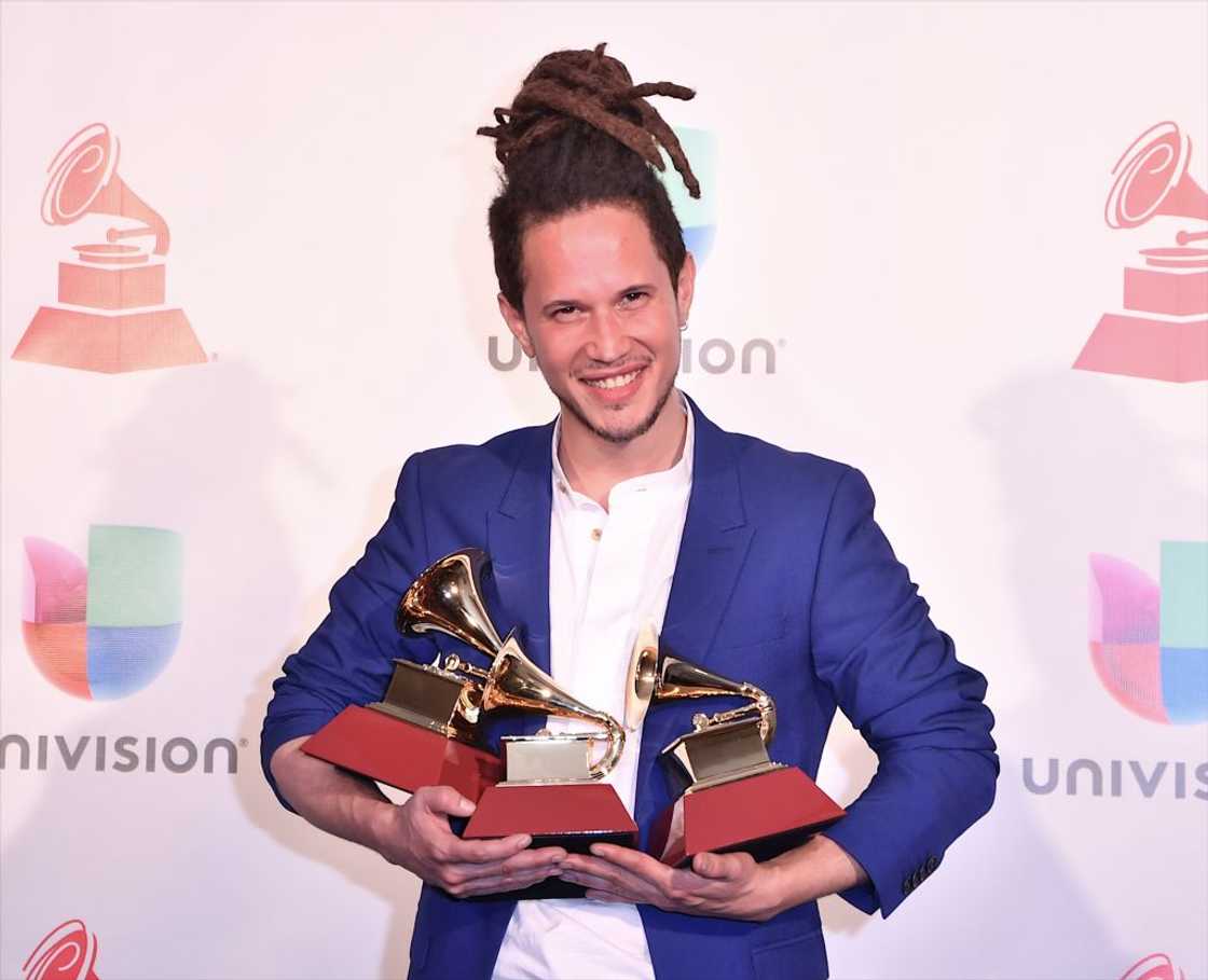 famous Spanish singers famous Spanish singers