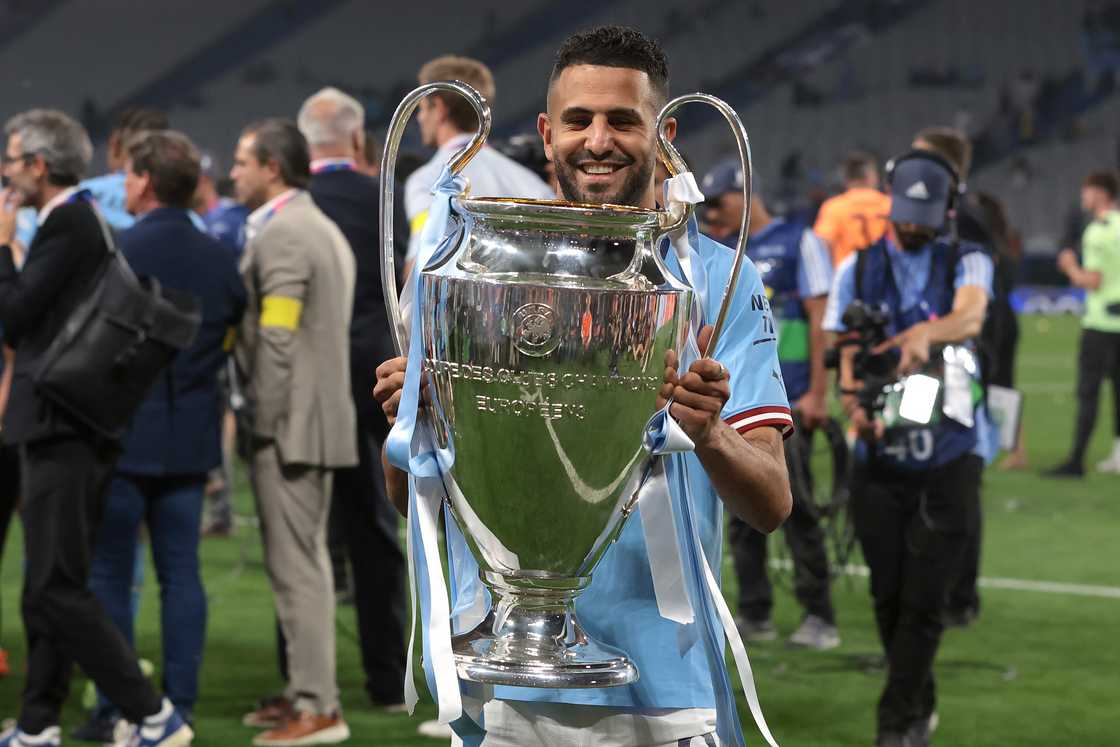 Riyad Mahrez's trophies won, Riyad Mahrez's football career, Premier League 2025/25, Manchester City legends
