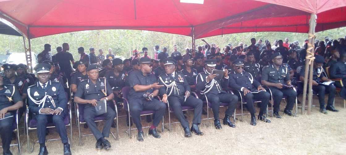 Ghanaian police officer Sergeant Owusu Asante Baafi goes home.