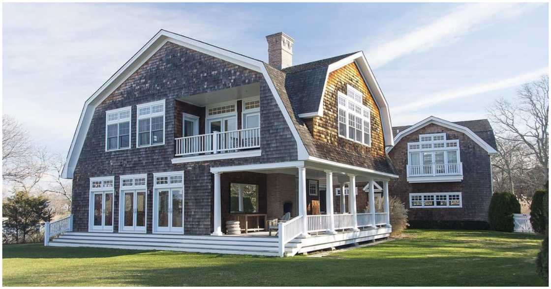 Rihanna's Southampton home Rihanna's Southampton home